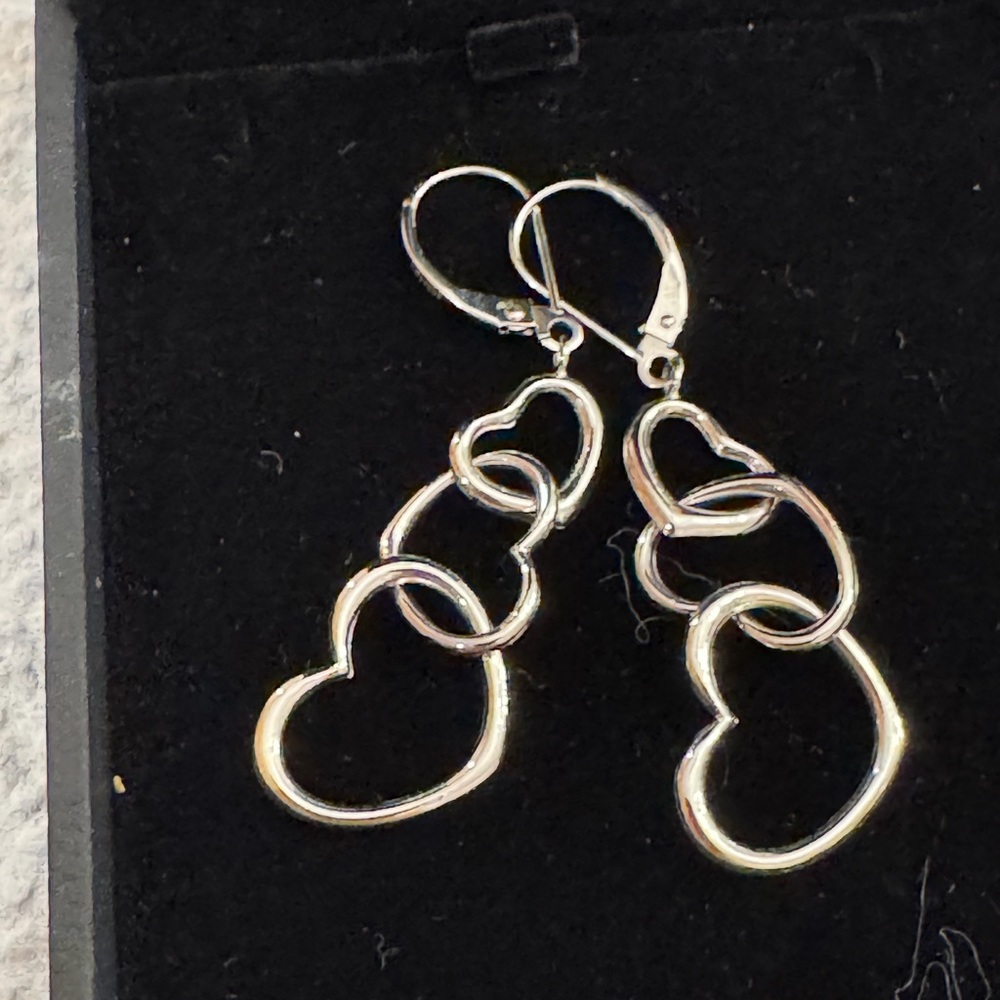 Chic Silver Heart Drop Earrings
